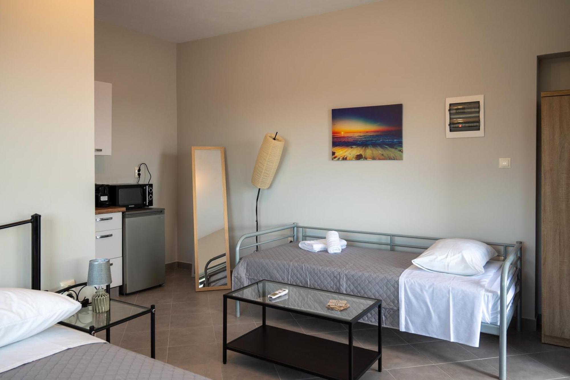 Airport Palmtree Apartments - 15Min From Airport أرتيميدا المظهر الخارجي الصورة